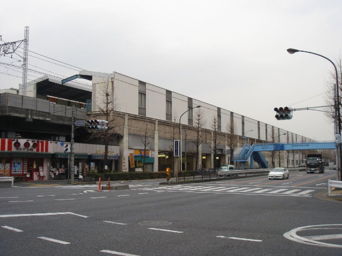 Shin-takashimadaira station