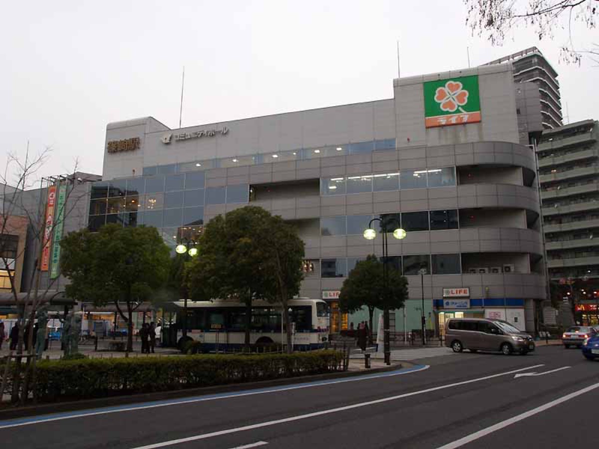 Shinozaki station