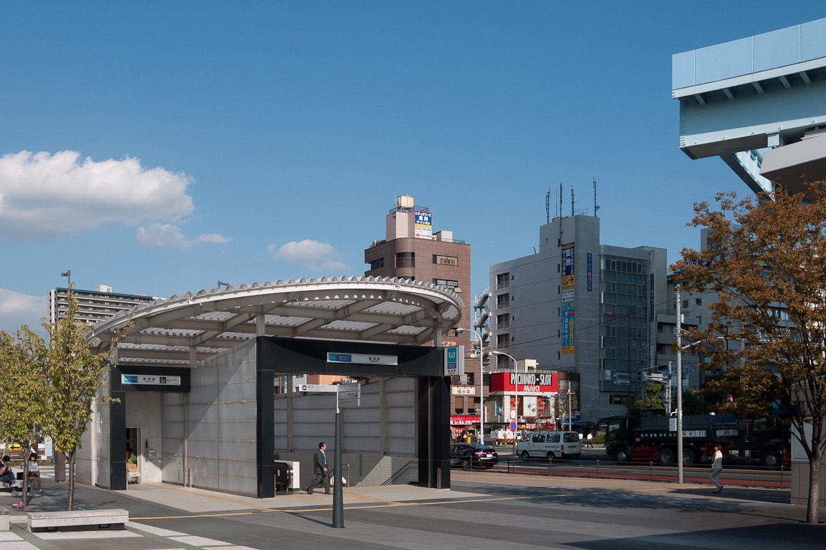 Toyosu station